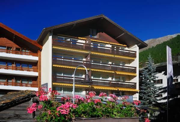 Haus-Ascot-Zermatt Exterior foto